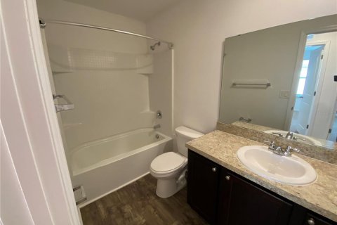 Casa en venta en Zephyrhills, Florida, 4 dormitorios, 252.42 m2 № 1637078 - foto 8