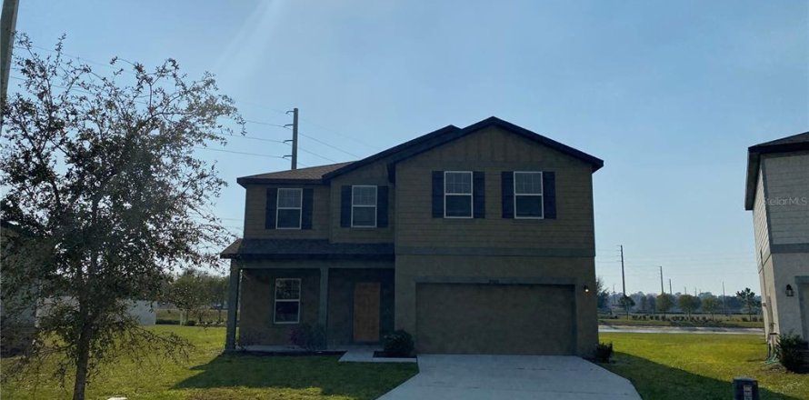 Casa en Zephyrhills, Florida 4 dormitorios, 252.42 m2 № 1637078
