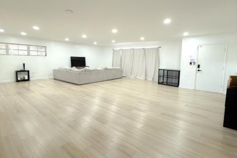 Villa ou maison à vendre à Pahokee, Floride: 4 chambres, 212.19 m2 № 2426360 - photo 3