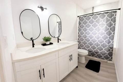 Villa ou maison à vendre à Pahokee, Floride: 4 chambres, 212.19 m2 № 2426360 - photo 7