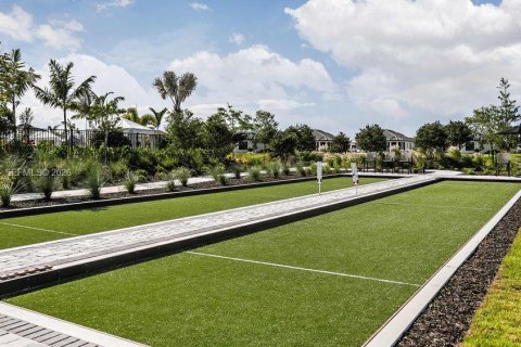 Купить виллу или дом в Порт-Сент-Луси, Флорида 3 спальни, № 2068323 - фото 24