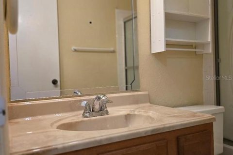 Casa en venta en New Port Richey, Florida, 2 dormitorios, 99.87 m2 № 1909746 - foto 15