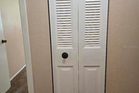 Casa en venta en New Port Richey, Florida, 2 dormitorios, 99.87 m2 № 1909746 - foto 17