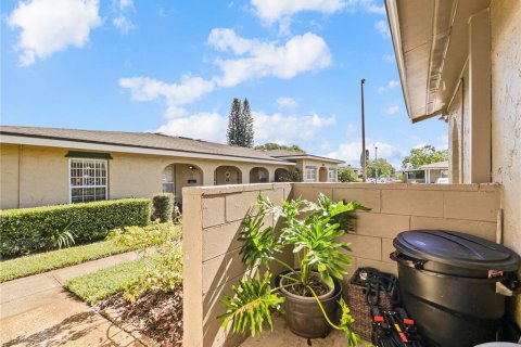 Condominio en venta en Casselberry, Florida, 2 dormitorios, 91.69 m2 № 1883526 - foto 25