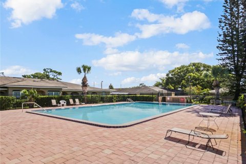 Condominio en venta en Casselberry, Florida, 2 dormitorios, 91.69 m2 № 1883526 - foto 27