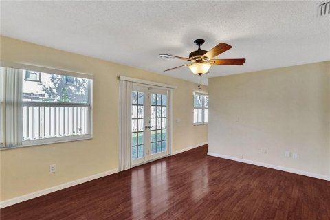 House in Coconut Creek, Florida 3 bedrooms, 179.21 sq.m. № 2175553 - photo 24