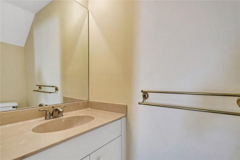 House in Coconut Creek, Florida 3 bedrooms, 179.21 sq.m. № 2175553 - photo 17
