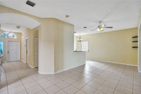 House in Coconut Creek, Florida 3 bedrooms, 179.21 sq.m. № 2175553 - photo 4