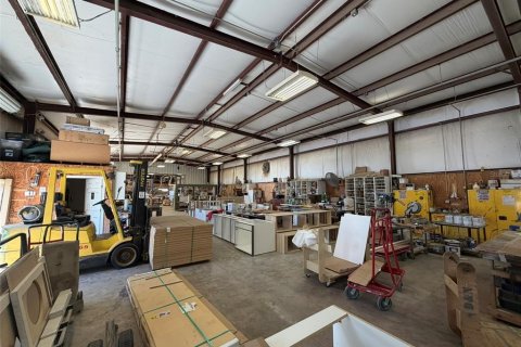 Commercial property in Sebring, Florida 1264.49 sq.m. № 2212311 - photo 10