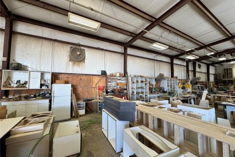 Commercial property in Sebring, Florida 1264.49 sq.m. № 2212311 - photo 20