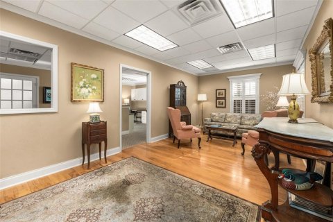 Commercial property in Gainesville, Florida 180.6 sq.m. № 2098887 - photo 28