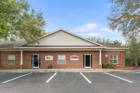 Immobilier commercial à Gainesville, Floride 180.6 m2 № 2098887