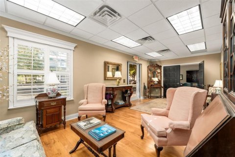 Commercial property in Gainesville, Florida 180.6 sq.m. № 2098887 - photo 27