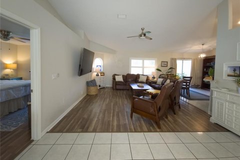 Villa ou maison à vendre à Palm Coast, Floride: 3 chambres, 151.99 m2 № 1884898 - photo 2