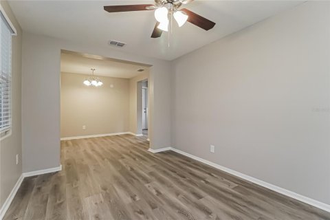 Casa en alquiler en Orlando, Florida, 3 dormitorios, 128.02 m2 № 1913899 - foto 8
