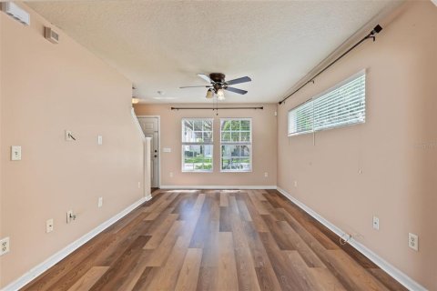 Touwnhouse à vendre à Valrico, Floride: 2 chambres, 122.17 m2 № 2324913 - photo 13