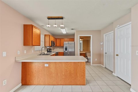 Touwnhouse à vendre à Valrico, Floride: 2 chambres, 122.17 m2 № 2324913 - photo 3