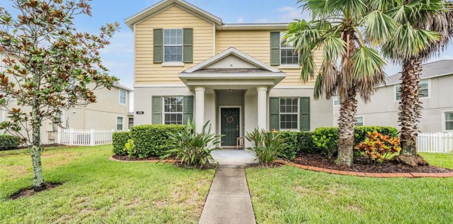 House in CONNERTON
in Land O' Lakes, Florida 5 bedrooms, 228.08 sq.m. № 1847220