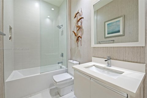 Купить кондоминиум в Дорал, Флорида 3 спальни, 125.51м2, № 2058269 - фото 23