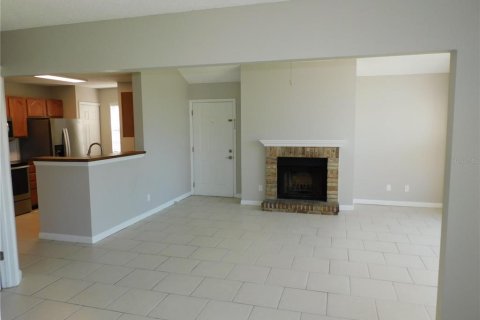 Condominio en venta en Lake Mary, Florida, 3 dormitorios, 105.54 m2 № 2097657 - foto 11