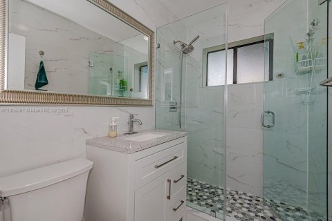 Villa ou maison à louer à Sunny Isles Beach, Floride: 3 chambres, 137.87 m2 № 1963415 - photo 28