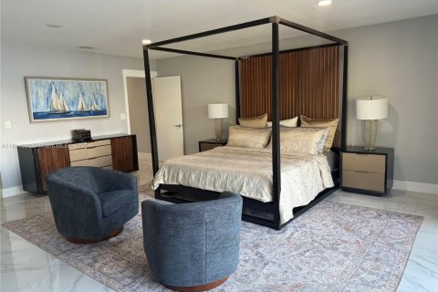 Casa en alquiler en Miami, Florida, 5 dormitorios, 379.41 m2 № 2055169 - foto 10