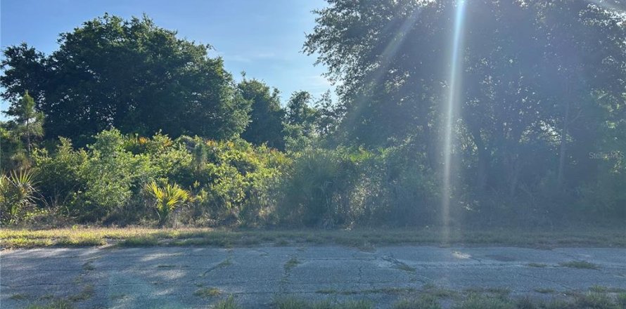 Land in North Port, Florida № 2159364