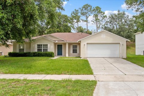 Casa en Clermont, Florida 4 dormitorios, 200.76 m2 № 2114189
