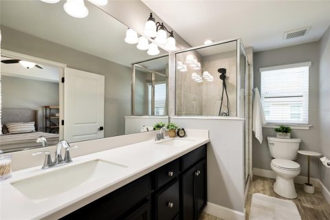 Townhouse in HARMONY AT LAKEWOOD RANCH in Bradenton, Florida 3 bedrooms, 149.94 sq.m. № 2381359 - photo 18