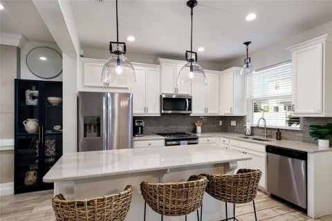 Townhouse in HARMONY AT LAKEWOOD RANCH in Bradenton, Florida 3 bedrooms, 149.94 sq.m. № 2381359 - photo 10