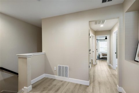 Townhouse in HARMONY AT LAKEWOOD RANCH in Bradenton, Florida 3 bedrooms, 149.94 sq.m. № 2381359 - photo 20