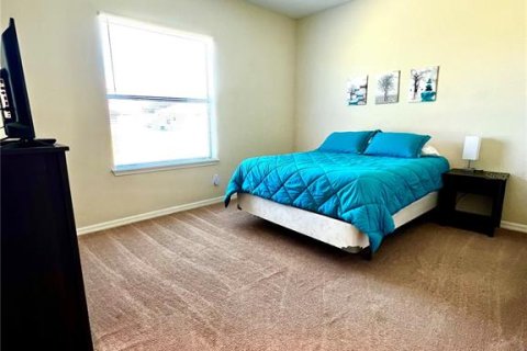 Condo in Poinciana, Florida, 2 bedrooms  № 1720208 - photo 5