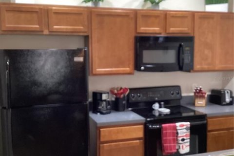 Condo in Poinciana, Florida, 2 bedrooms  № 1720208 - photo 29