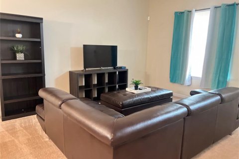 Condo in Poinciana, Florida, 2 bedrooms  № 1720208 - photo 15