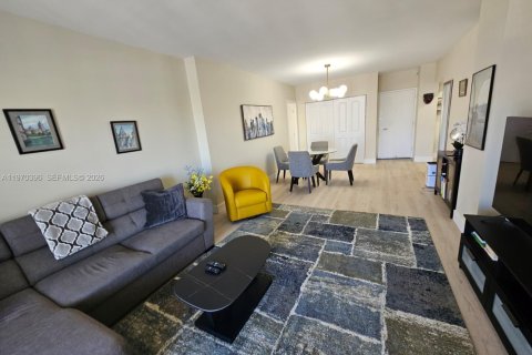 Copropriété à vendre à Sunny Isles Beach, Floride: 1 chambre, 70.79 m2 № 2032530 - photo 6