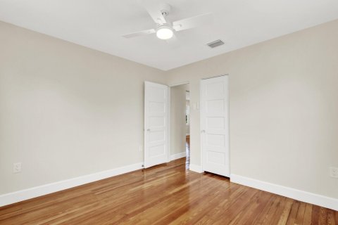 Villa ou maison à vendre à West Palm Beach, Floride: 2 chambres, 103.31 m2 № 2190149 - photo 21