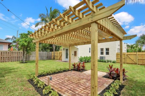 Villa ou maison à vendre à West Palm Beach, Floride: 2 chambres, 103.31 m2 № 2190149 - photo 28