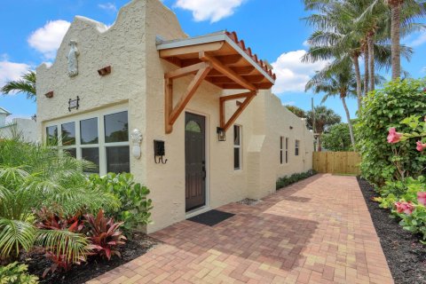 Villa ou maison à vendre à West Palm Beach, Floride: 2 chambres, 103.31 m2 № 2190149 - photo 4