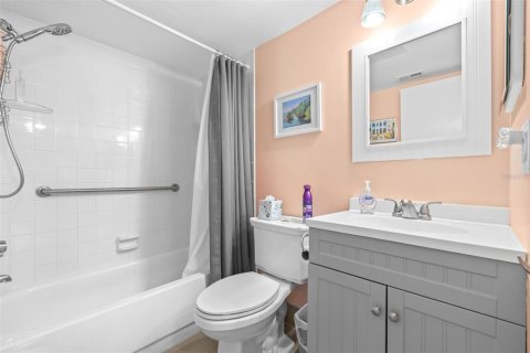 Condominio en venta en Tarpon Springs, Florida, 1 dormitorio, 52.49 m2 № 2106935 - foto 25