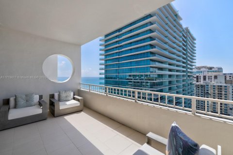 Condo in Bal Harbour, Florida, 2 bedrooms  № 1623740 - photo 25