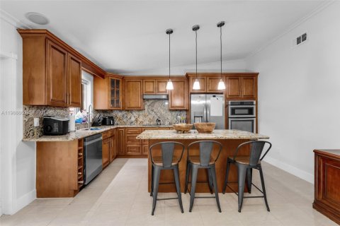 Купить виллу или дом в Майами, Флорида 4 спальни, 168.15м2, № 2051656 - фото 8