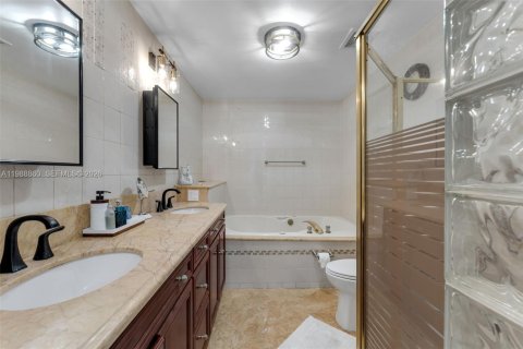 Купить виллу или дом в Майами, Флорида 4 спальни, 168.15м2, № 2051656 - фото 16