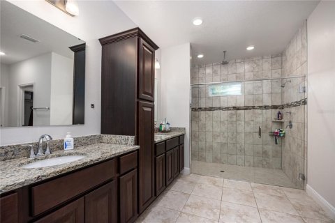 House in Newberry, Florida 4 bedrooms, 290.78 sq.m. № 2113057 - photo 30