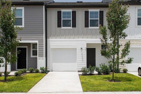 Touwnhouse à Davenport, Floride 3 chambres, 132.01 m2 № 2385582