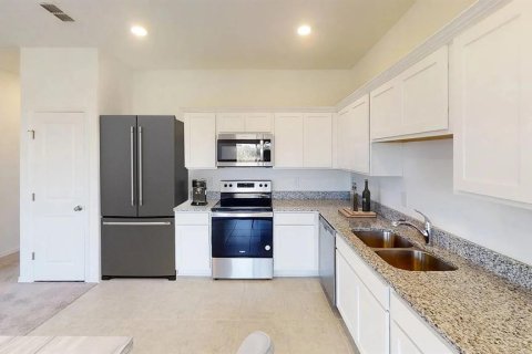 Touwnhouse à vendre à Davenport, Floride: 3 chambres, 132.01 m2 № 2385582 - photo 3