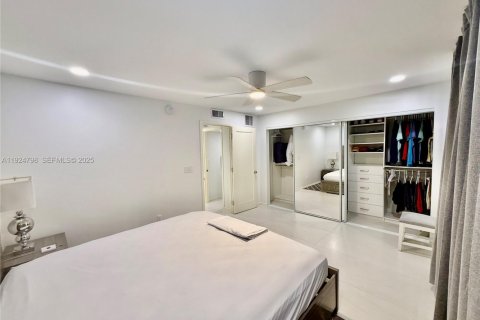 Copropriété à louer à Miami Beach, Floride: 1 chambre, 63.17 m2 № 1988066 - photo 13