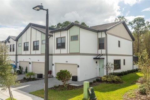 Touwnhouse à vendre à Orlando, Floride: 5 chambres, 180.88 m2 № 1901446 - photo 3