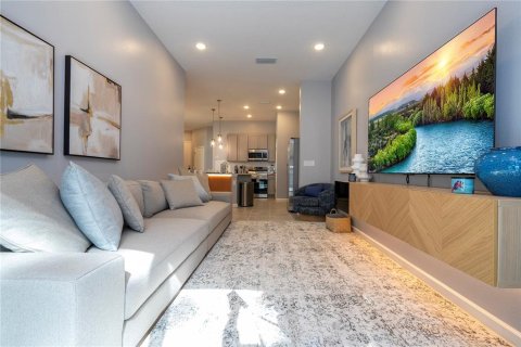 Touwnhouse à vendre à Orlando, Floride: 5 chambres, 180.88 m2 № 1901446 - photo 25