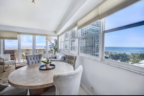 Condominio en venta en Fort Lauderdale, Florida, 2 dormitorios, 110.09 m2 № 1784068 - foto 9