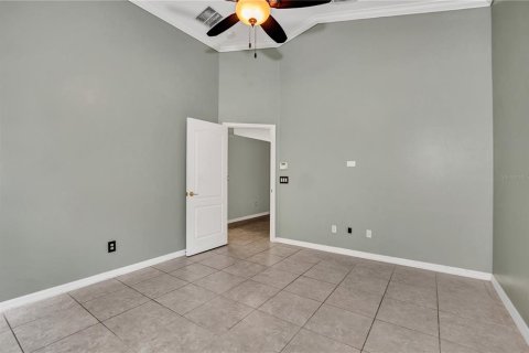 Villa ou maison à louer à Orlando, Floride: 3 chambres, 147.06 m2 № 2380834 - photo 13